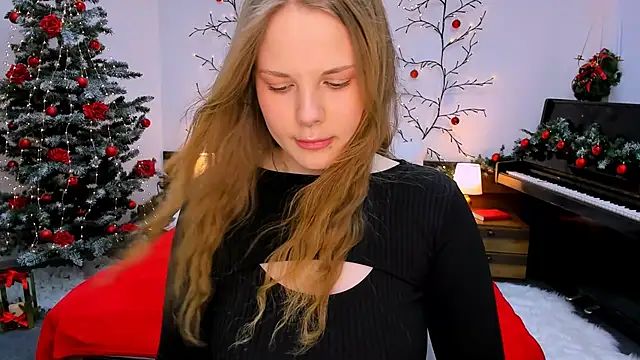 Snapshot of holy_kitty chatting on January 10, 2025, 12:26 pm holy kitty online show from January 10, 2025, 12:26 pm