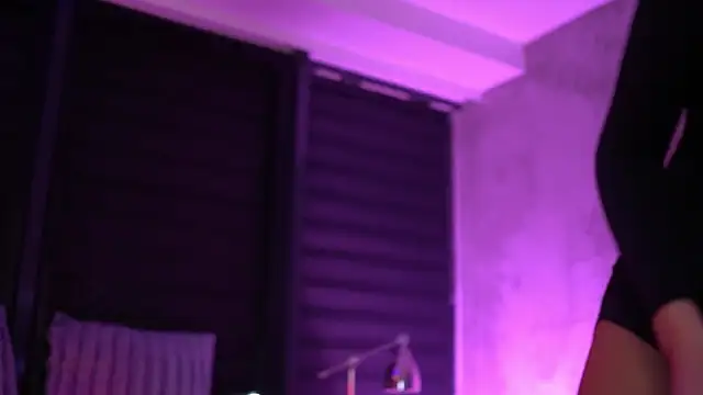 Candy Ivy online show from September 8, 2025, 5:23 pm