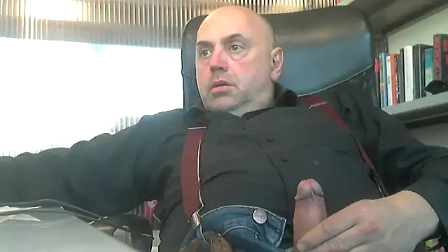 Snapshot of pantomax chatting on December 27, 2024, 11:28 am pantomax online show from December 27, 2024, 11:28 am