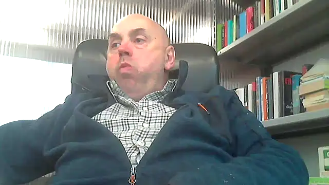 pantomax online show from February 4, 2026, 1:06 pm