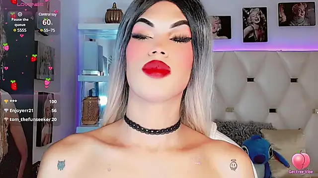Niccolls Princess online show from January 27, 2025, 2:10 am