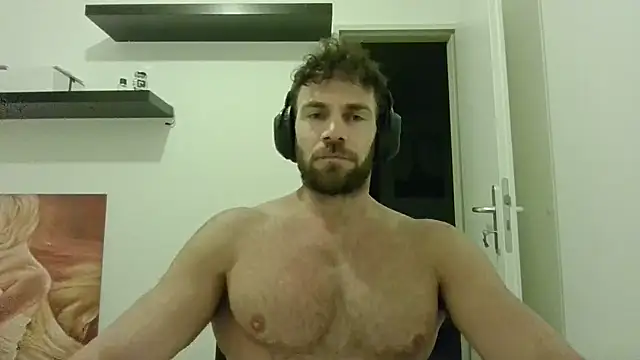 Snapshot of alpha-hunk chatting on September 27, 2025, 8:47 pm alpha-hunk online show from September 27, 2025, 8:47 pm