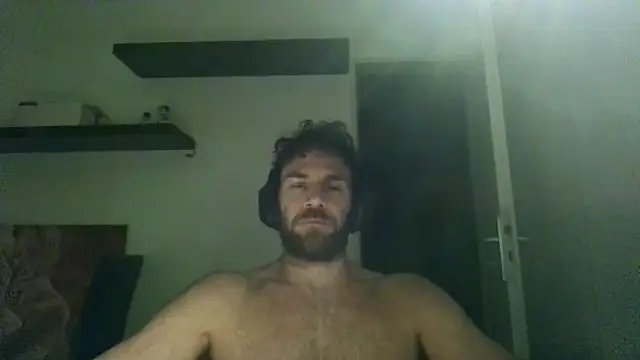 Snapshot of alpha-hunk chatting on October 4, 2025, 7:01 pm alpha-hunk online show from October 4, 2025, 7:01 pm