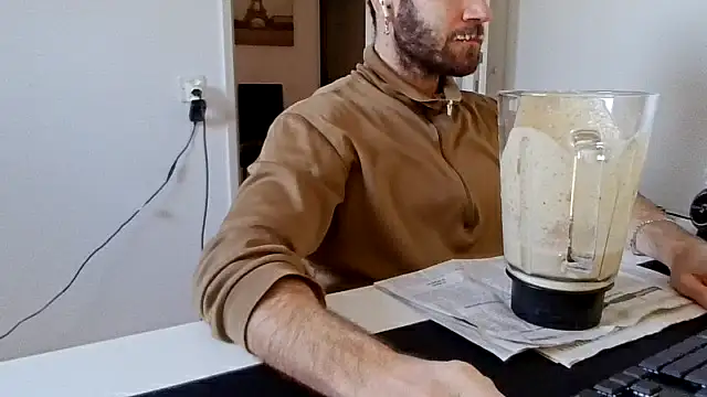 alpha-hunk online show from January 7, 2026, 11:12 am