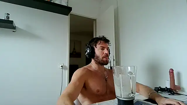 alpha-hunk online show from March 26, 2026, 10:10 am