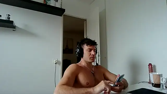 alpha-hunk online show from March 27, 2026, 1:11 pm