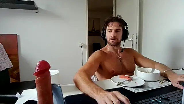 alpha-hunk online show from May 11, 2026, 2:45 pm