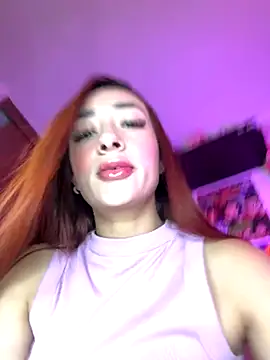 ariiel  online show from December 4, 2025, 1:42 pm