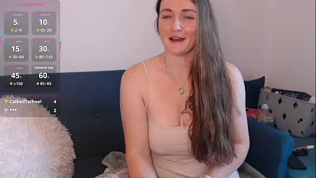 Snapshot of BustyBonnieUK chatting on October 13, 2025, 11:21 am BustyBonnieUK online show from October 13, 2025, 11:21 am