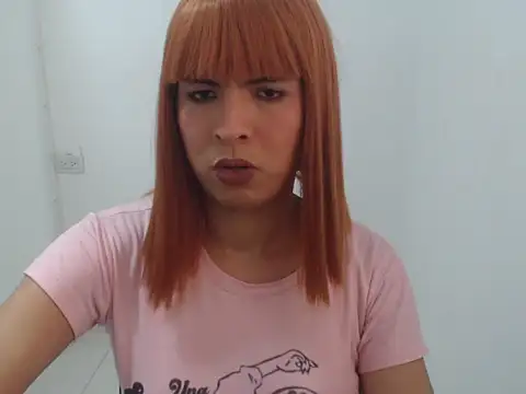 estefania224 online show from February 7, 2026, 2:54 pm