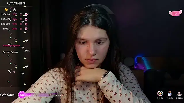 bellaelya online show from March 11, 2025, 3:45 pm