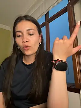 Snapshot of aurora_divine chatting on September 19, 2025, 10:54 pm aurora divine online show from September 19, 2025, 10:54 pm