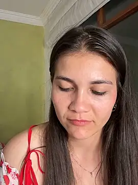 Snapshot of aurora_divine chatting on September 21, 2025, 11:50 pm aurora divine online show from September 21, 2025, 11:50 pm