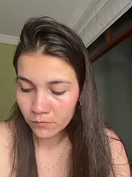 Snapshot of aurora_divine chatting on September 27, 2025, 11:43 pm aurora divine online show from September 27, 2025, 11:43 pm