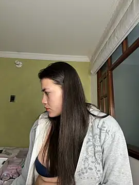 Snapshot of aurora_divine chatting on September 30, 2025, 10:59 pm aurora divine online show from September 30, 2025, 10:59 pm