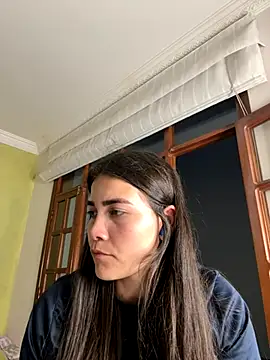 Snapshot of aurora_divine chatting on October 24, 2025, 10:50 pm aurora divine online show from October 24, 2025, 10:50 pm