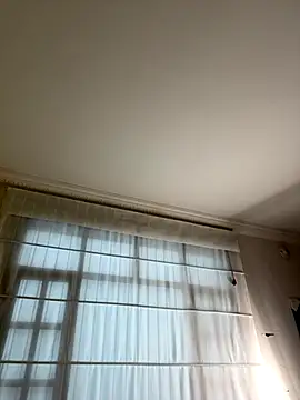 Snapshot of aurora_divine chatting on October 26, 2025, 1:06 pm aurora divine online show from October 26, 2025, 1:06 pm