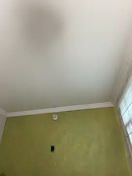 Snapshot of aurora_divine chatting on November 1, 2025, 1:13 pm aurora divine online show from November 1, 2025, 1:13 pm