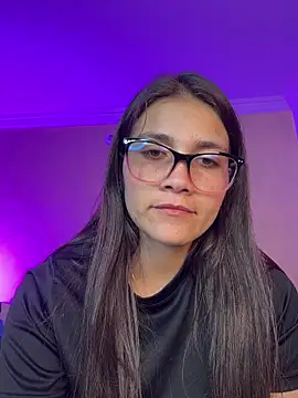 aurora divine online show from February 21, 2026, 10:55 pm