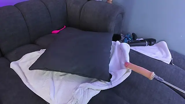 Snapshot of maddy_walker chatting on February 23, 2025, 1:57 am maddy walker online show from February 23, 2025, 1:57 am