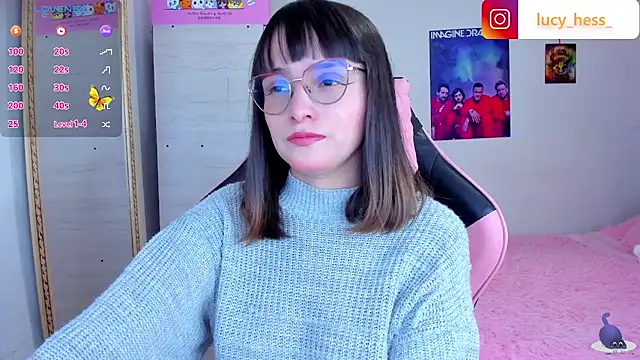 Lucyy-hess online show from February 18, 2026, 8:05 pm