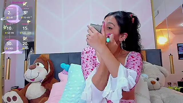 Snapshot of MadyJackson chatting on September 30, 2025, 11:48 am MadyJackson online show from September 30, 2025, 11:48 am