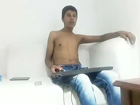 dani07- online show from January 25, 2025, 11:22 pm