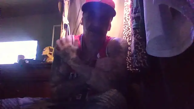 Snapshot of CandiedPompano chatting on October 9, 2025, 8:51 pm CandiedPompano online show from October 9, 2025, 8:51 pm