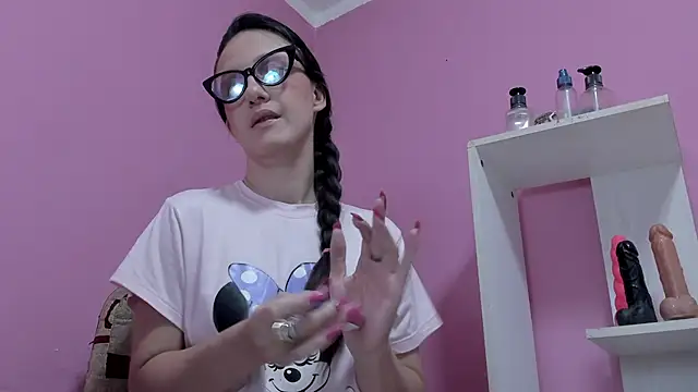 LolaBoobs online show from October 6, 2025, 4:43 am