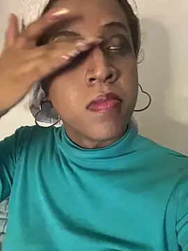 zahrivk1 online show from March 21, 2025, 7:44 am