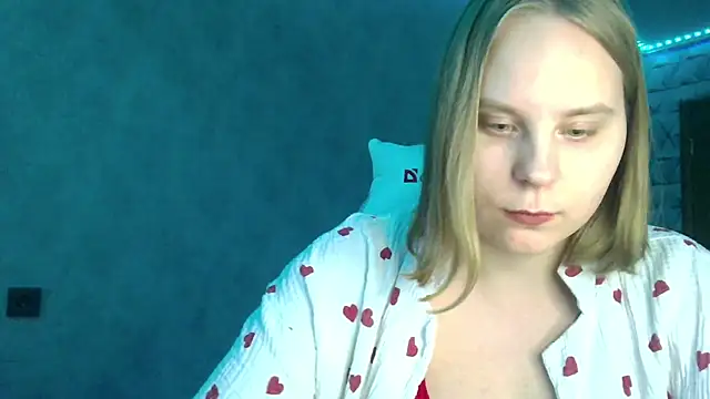 Thalia  Star online show from February 9, 2025, 2:50 pm