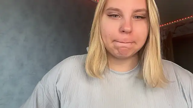 Thalia  Star online show from October 21, 2025, 9:21 am