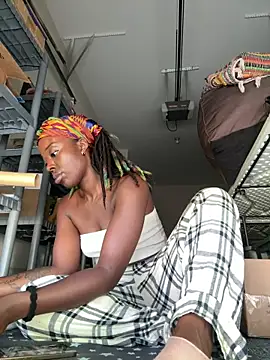 choclatepeaach online show from June 14, 2026, 2:30 pm