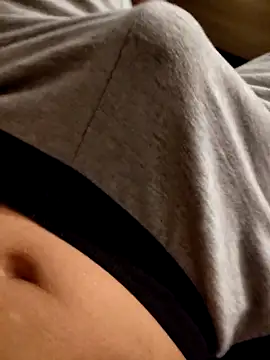 Snapshot of Tigerek_i_m chatting on October 12, 2025, 7:13 pm Tigerek i m online show from October 12, 2025, 7:13 pm