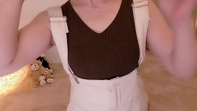 Snapshot of Risa_06 chatting on September 21, 2025, 7:21 am Risa 06 online show from September 21, 2025, 7:21 am