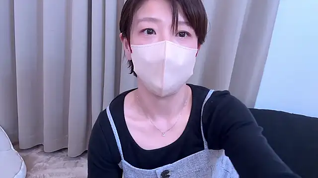 Snapshot of Risa_06 chatting on October 11, 2025, 12:58 pm Risa 06 online show from October 11, 2025, 12:58 pm