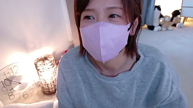 Risa 06 online show from April 10, 2026, 11:53 pm
