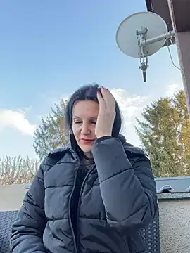 -OLYA- online show from February 23, 2025, 3:51 pm
