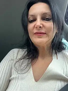 -OLYA- online show from February 28, 2025, 11:14 am
