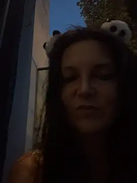 Snapshot of -OLYA- chatting on July 17, 2026, 12:01 pm -OLYA- online show from July 17, 2026, 12:01 pm