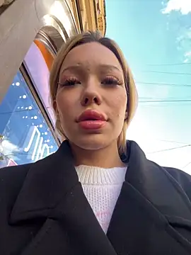 Snapshot of babydolll chatting on September 27, 2025, 9:47 am babydolll online show from September 27, 2025, 9:47 am