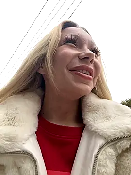 Snapshot of babydolll chatting on October 5, 2025, 11:41 am babydolll online show from October 5, 2025, 11:41 am