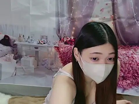 -REIREI- online show from December 9, 2024, 5:08 pm