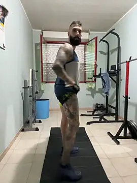 Snapshot of Gioeltoro89 chatting on October 16, 2025, 3:35 pm Gioeltoro89 online show from October 16, 2025, 3:35 pm