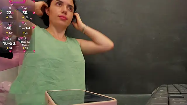 Snapshot of sherilkwang19tv chatting on November 5, 2025, 12:54 am sherilkwang19tv online show from November 5, 2025, 12:54 am