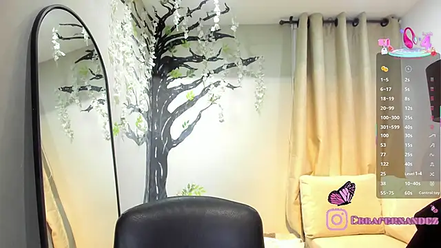 ebbafernandez  online show from May 4, 2026, 12:01 pm
