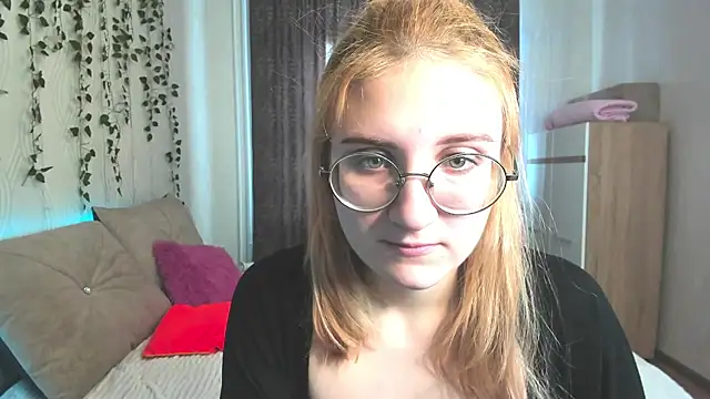Miss Elsa  online show from January 30, 2025, 6:56 am
