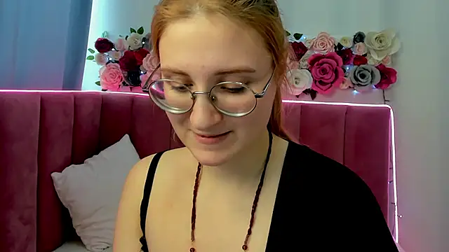 Miss Elsa  online show from January 31, 2025, 7:39 am