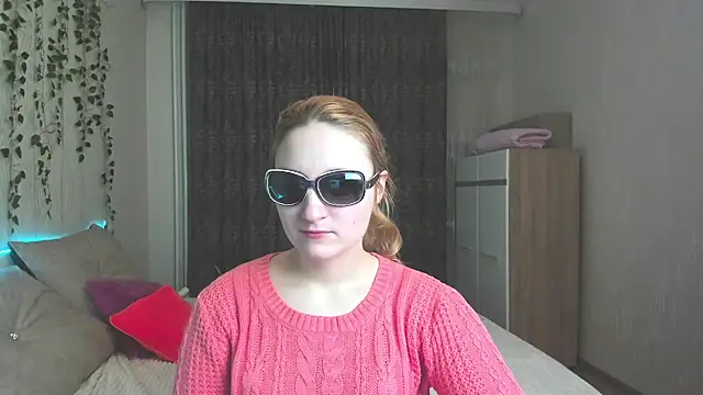 Miss Elsa  online show from February 6, 2025, 1:49 am