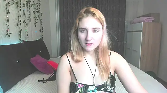 Miss Elsa  online show from February 11, 2025, 2:35 am